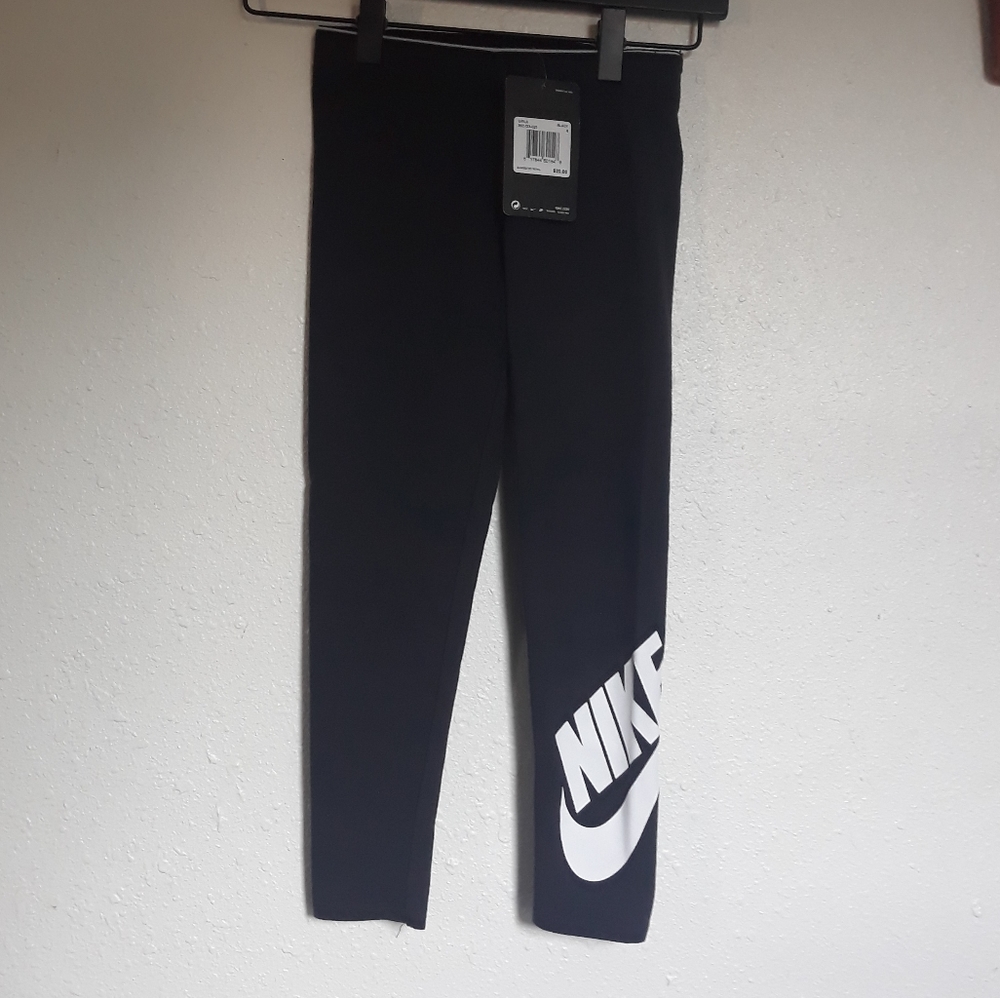 Girl's Nike Leggings